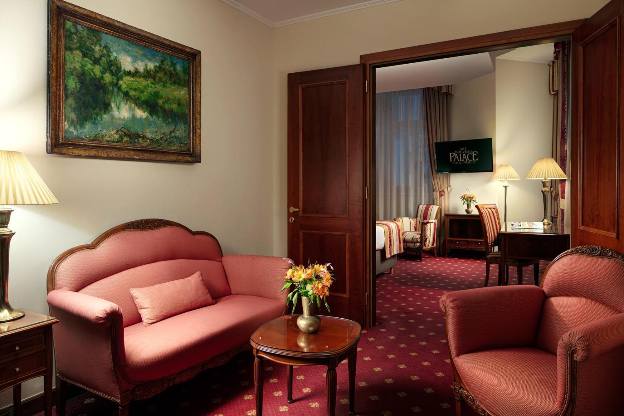 Art Nouveau Palace Hotel Praga Esterno foto Suite